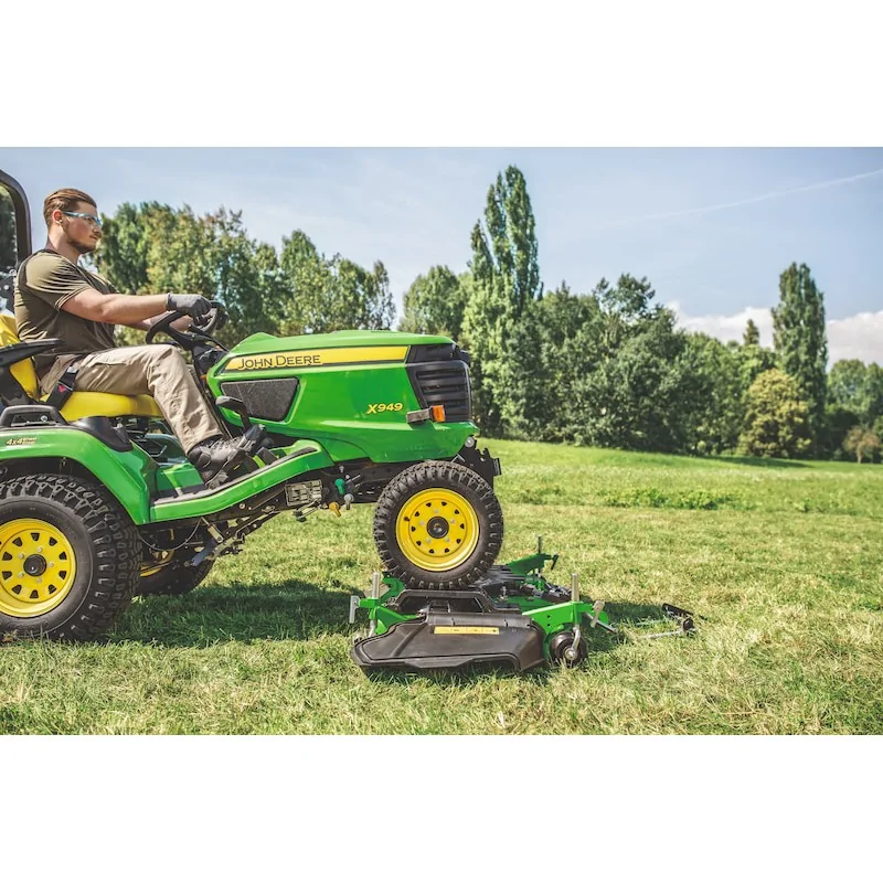 TRACTEURS DE JARDIN DIESEL X949