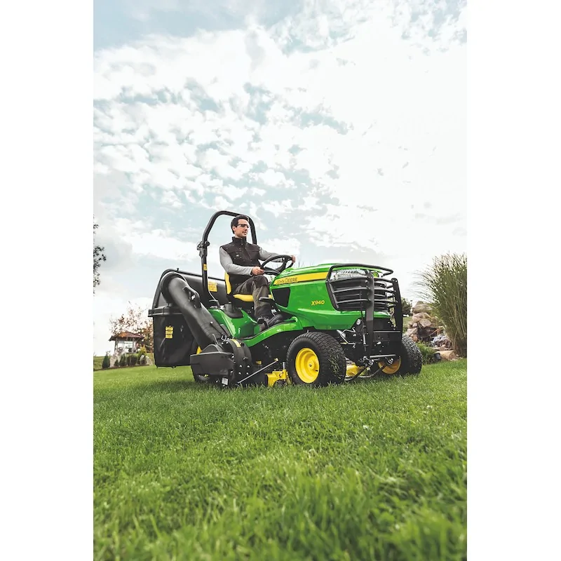 TRACTEURS DE JARDIN DIESEL X940